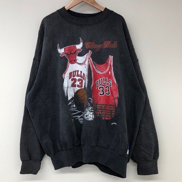 D420 ナツメグ NBA XL アメリカ古着 90s シカゴ ブルズ プリント 長袖 コットン スウェット グレー NUTMEG メンズ拍卖