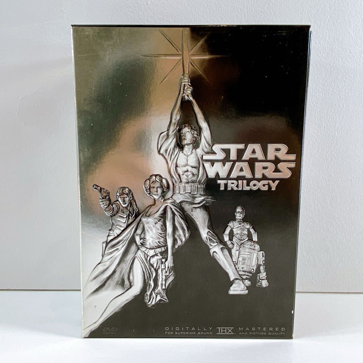 353【中古】STAR WARS TRILOGY DVD-BOX スター・ウォーズ トリロジー DVD 4枚組 新たなる希望 帝国の逆襲 ジェダイの帰還 他 現状品拍卖