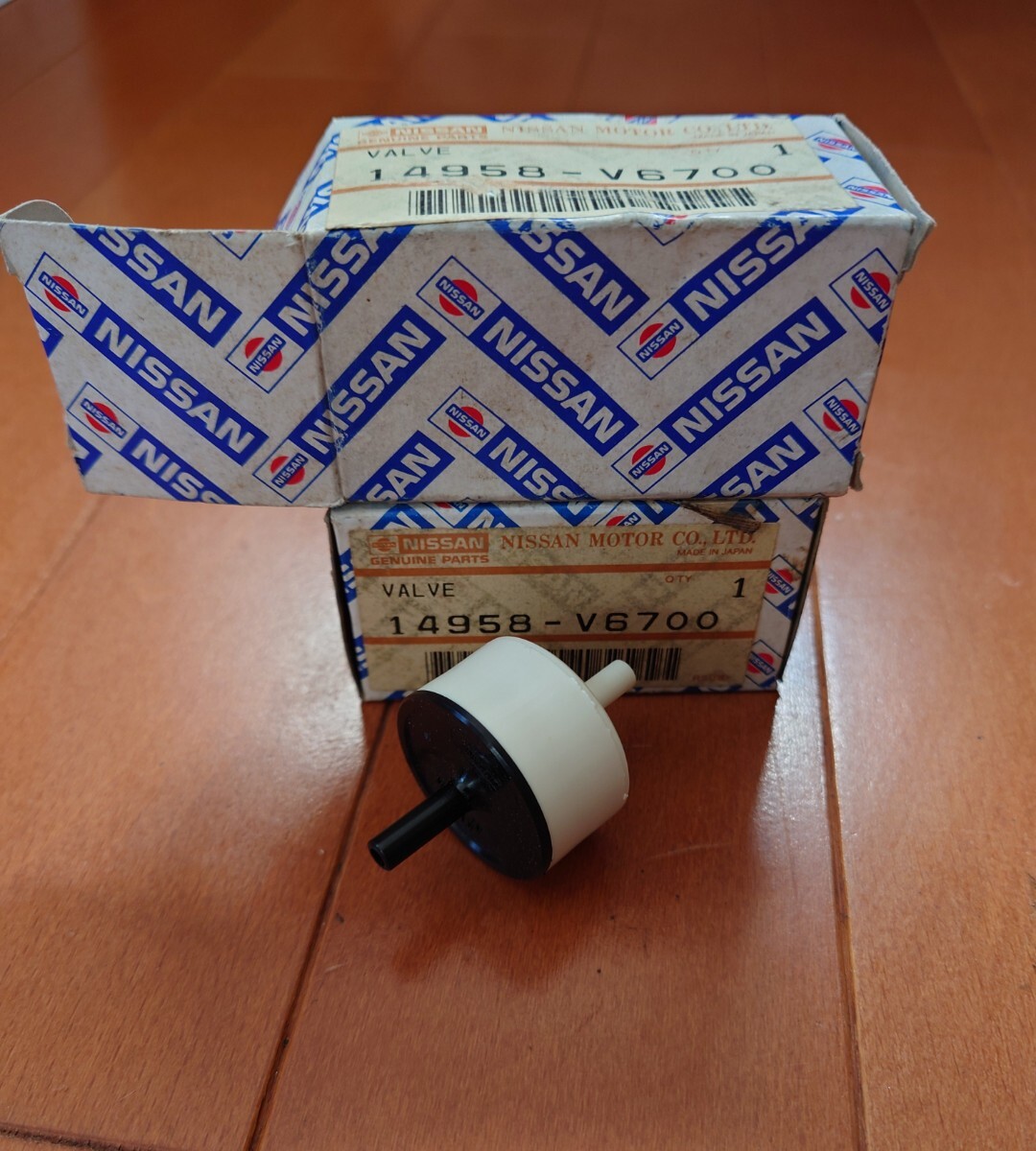 未使用品 日産純正 バキューム チェックバルブ ディレイバルブ VG30 VG20 VQ20 VQ25 RB20 CA18Y31 Y32 Y33 S13 Z31 Z32 C32 F30 F31 R31拍卖