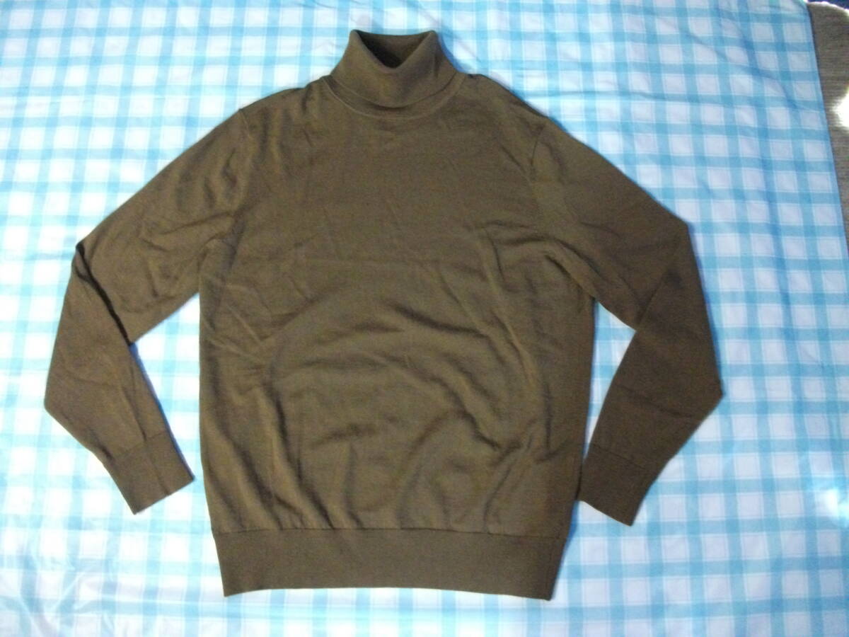ユニクロ ウール100% タートルネックセーター 茶 L 美品拍卖