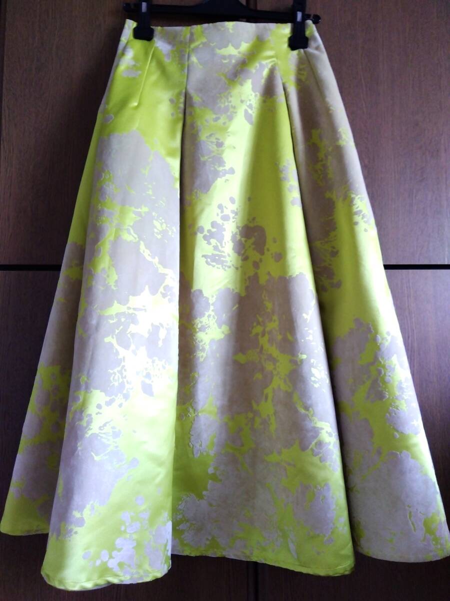 美品◆FRAY I.D 黄緑×ベージュの素敵なフレアスカート◆拍卖