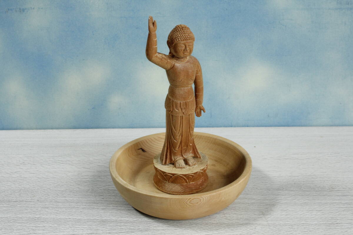 ※きれいな 仏像 手彫り 彫刻 約18cm 拍卖