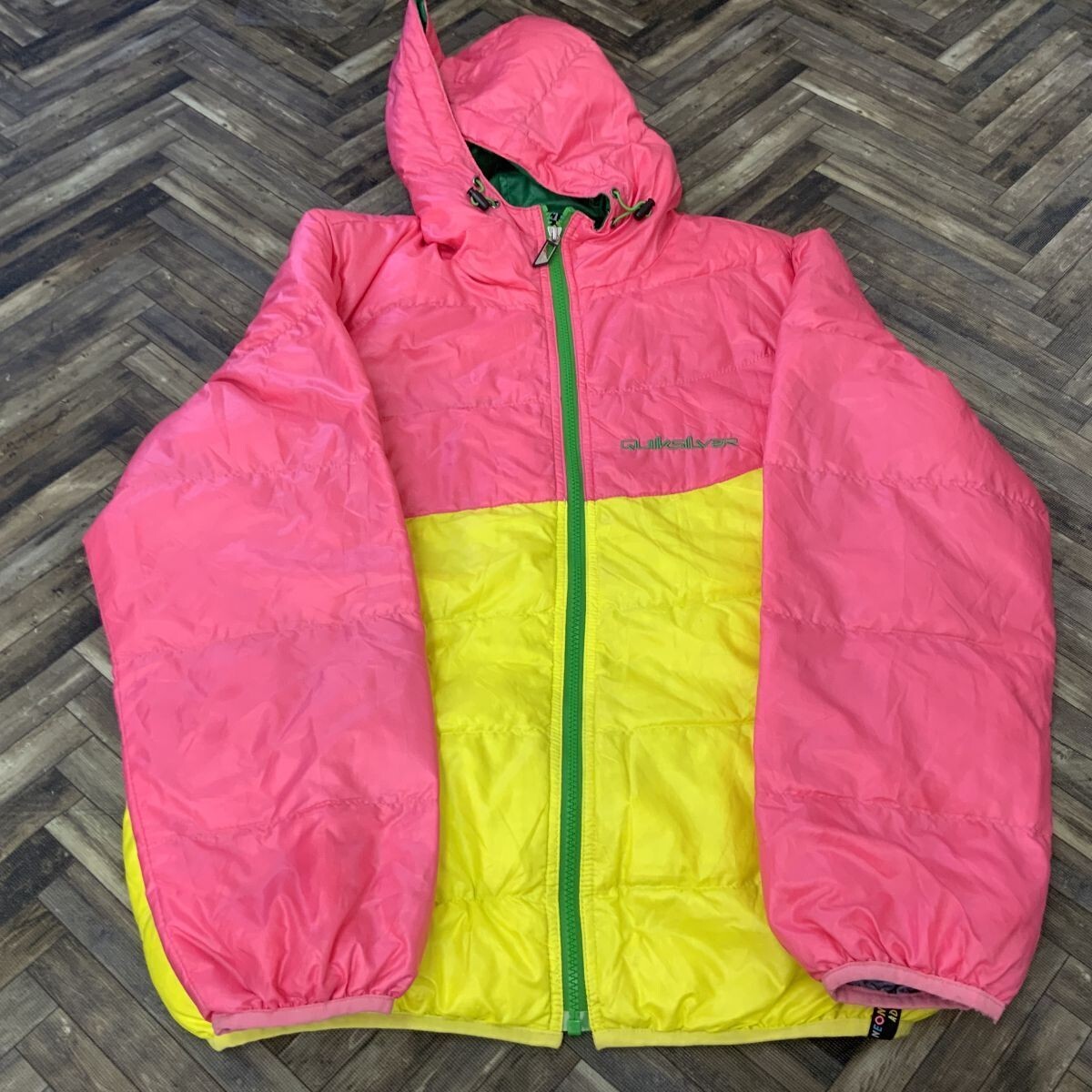 HY1759 ウィメンズ クイックシルバー ダウンジャケット ピンク イエロー M拍卖