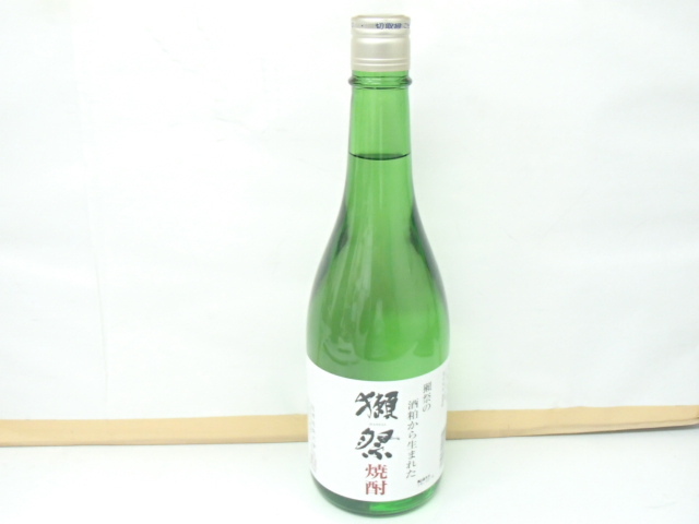 #74483 【未開栓】獺祭の香りを封じ込めた焼酎 720ml 39度 箱付き 旭酒造 山口県 粕取り焼酎拍卖