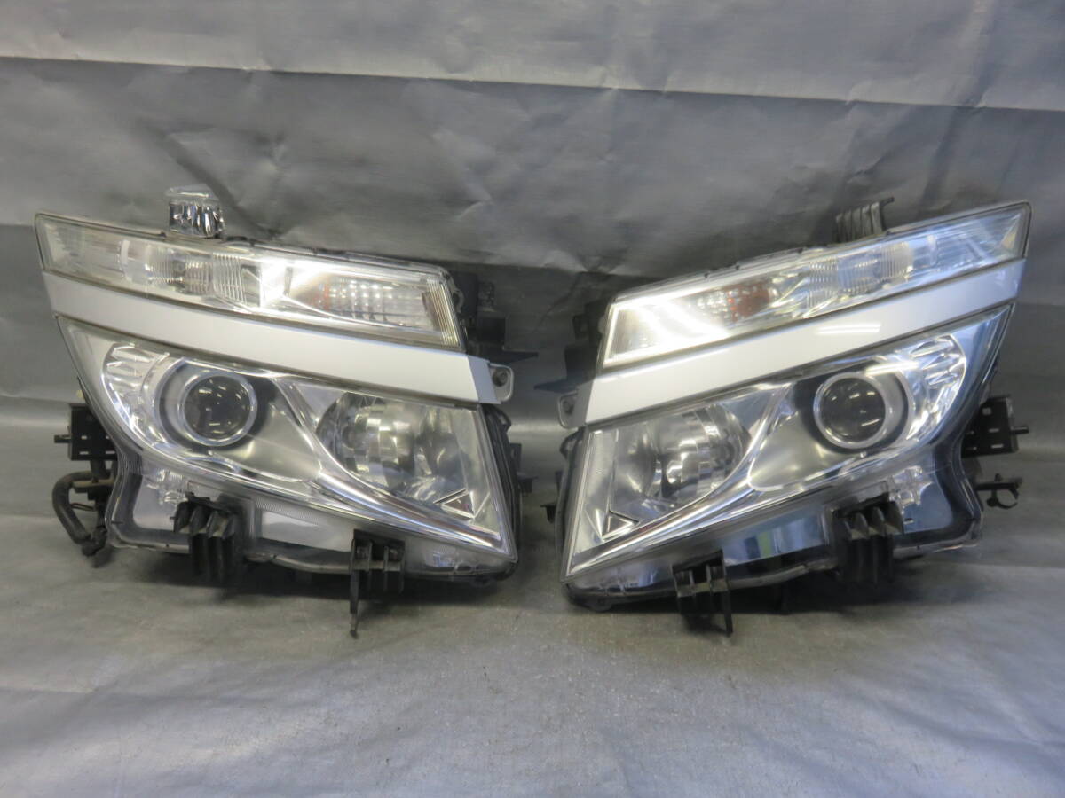 ★STD7905/点灯OK 日産 エルグランド TE52 PE52 E52 純正 ヘッドライト/ヘッドランプ/運転席側/助手席側/左右セット KOITO 100-23009拍卖