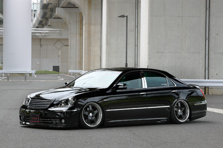 「K-BREAK/PLATINUM」18系マジェスタ(JZS18#)後期用エアロ3点セット(リフレクター付き)拍卖