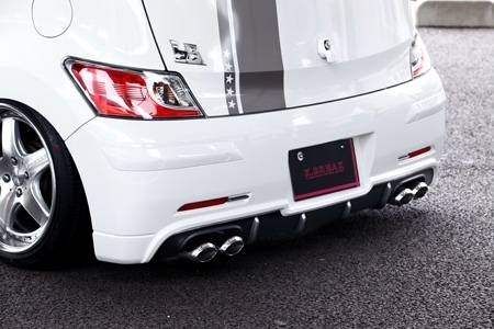 「Kブレイク/PLATINUM」bB(QNC20/21)前期用リアバンパー(LEDリフレクター付き)拍卖