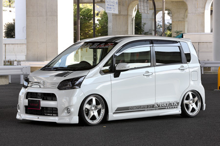 「K-BREAK/Athlete+S」ムーヴ カスタム(LA100)用ハーフエアロ3点セット拍卖