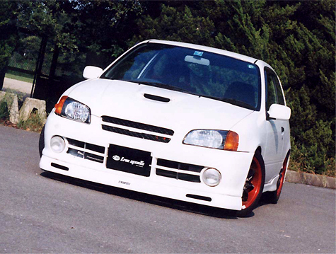 「ライブスポーツ」スターレット(EP91)前期用フロントリップスポイラー TypeA(FRP白ゲル)拍卖