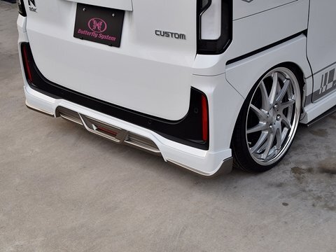 「バタフライシステム/GLANZ」N-BOX カスタム(JF5/JF6)用リアハーフスポイラー拍卖