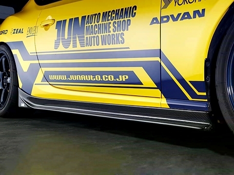 「ジュン/JUN AUTO」トヨタ 86(ZN6)用サイドディフューザー(綾織りカーボン/クリア塗装済み)x左右拍卖