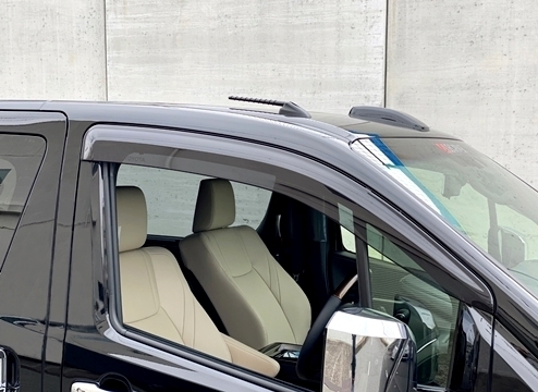 「ジェイクラブ/LEGANCE」グランエース(GDH303W) プレミアム/G用TH TOYOTA ドアバイザー拍卖