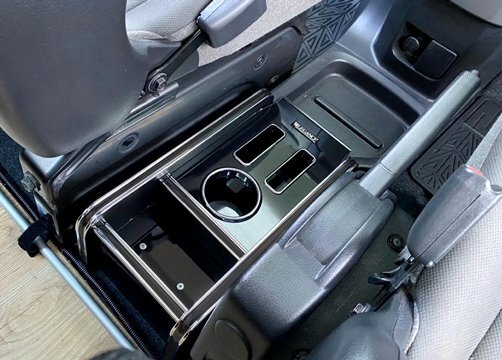 「ジェイクラブ/LEGANCE」NV200 バネット(M20)用インテリア センターコンソールトレイ(6色選択)拍卖