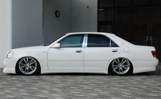 「バタフライシステム/GLANZ」17系クラウン(JZS17#)用サイドステップx左右拍卖