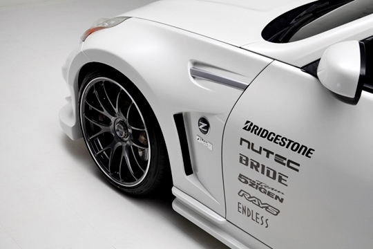 「イングス/ings」フェアレディZ(Z34)用Ver.NISMO フロントフェンダーx左右拍卖