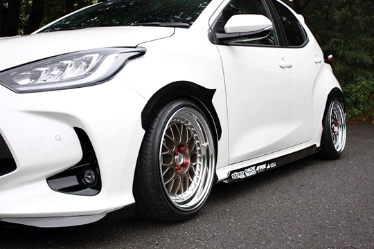 「ガレージベリー/Vary」ヤリス(MXPH10/KSP210)用+9mm オーバーフェンダーx1台分拍卖