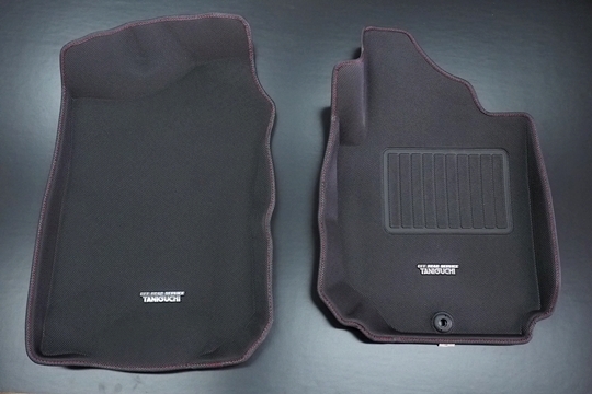 「タニグチ/TANIGUCHI」ジムニー(JB23/JB33/JB43)MT車用立体ラバーマットxフロント2Pセット拍卖