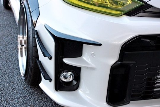 「ガレージベリー/Vary」GRヤリス(GXPA16)前期用カナードx左右(FRP)拍卖