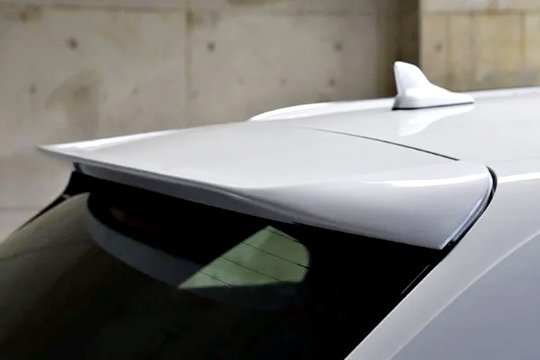 「ガレージベリー/Reife」アウディ A4 アバント(8W)前期/S-Line用リアルーフスポイラー拍卖