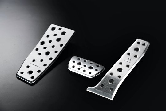 「K'SPEC」80系ハリアー(MXUA8#/AXUH8#)用アルミスポーツペダル&フットレストx3Pセット拍卖