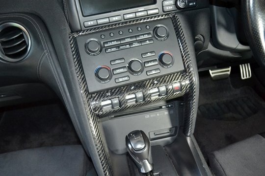 「RSW」GT-R(R35)MY07~MY15用VDCパネル4点キット(綾織りブラックカーボン/クリア塗装仕上げ)拍卖