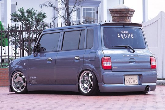 「南海オート/ALLURE」ラパン(HE21S)用リアハーフスポイラー(角目ヘッドライト専用)拍卖