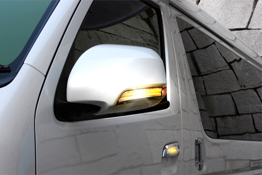 「南海オート/BRASSEN」200系ハイエース用LEDウインカーミラーカバーKIT(LEDカラー:ホワイトorブルー)拍卖