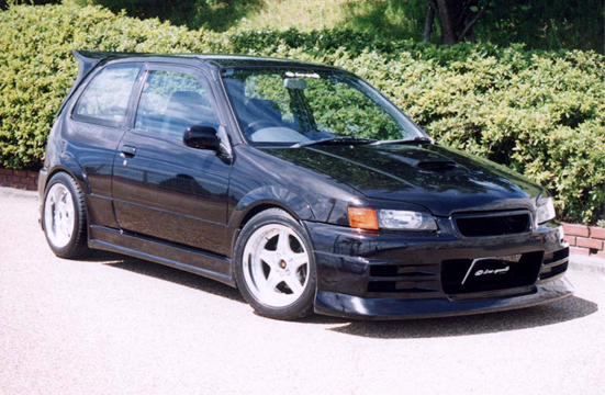 「ライブスポーツ」スターレット(EP91/ターボ)グランツァ用サイドステップx左右(FRP白ゲル)拍卖