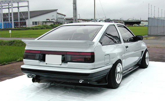 「ジェイブラッド/j-blood」トレノ(AE86)用リアブリスターフェンダー(+40mm)拍卖