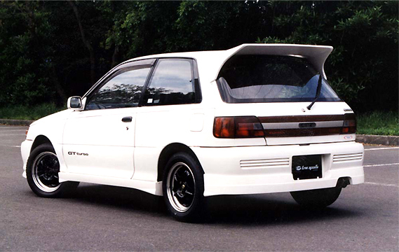 「LIVE SPORTS」スターレット EP82(ターボ)用リアウイング(FRP黒ゲル)拍卖