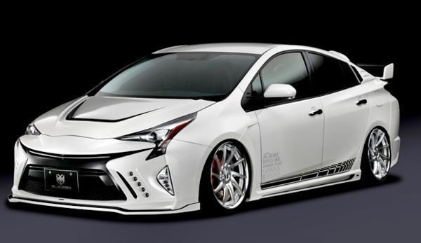 「K'SPEC/GLANZEN」50系プリウス(ZVW50/51/55W)前期用エアロ4点セット(LEDデイライト&バックフォグ付き/純正マフラー対応品)拍卖