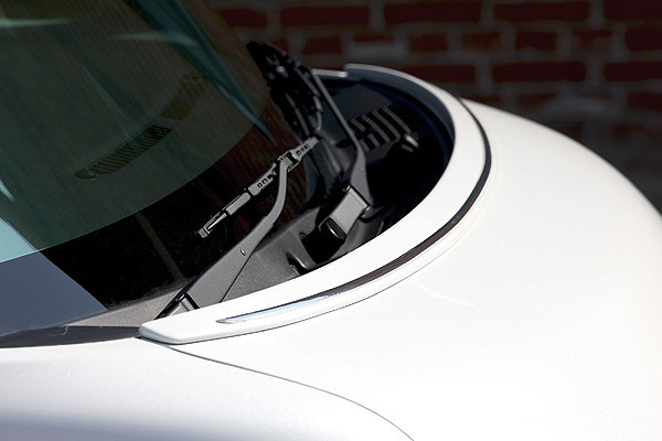 「南海オート/ALLURE」タント 標準車(L375S/L385S)用ボンネットスポイラー(メッキモール付き)拍卖