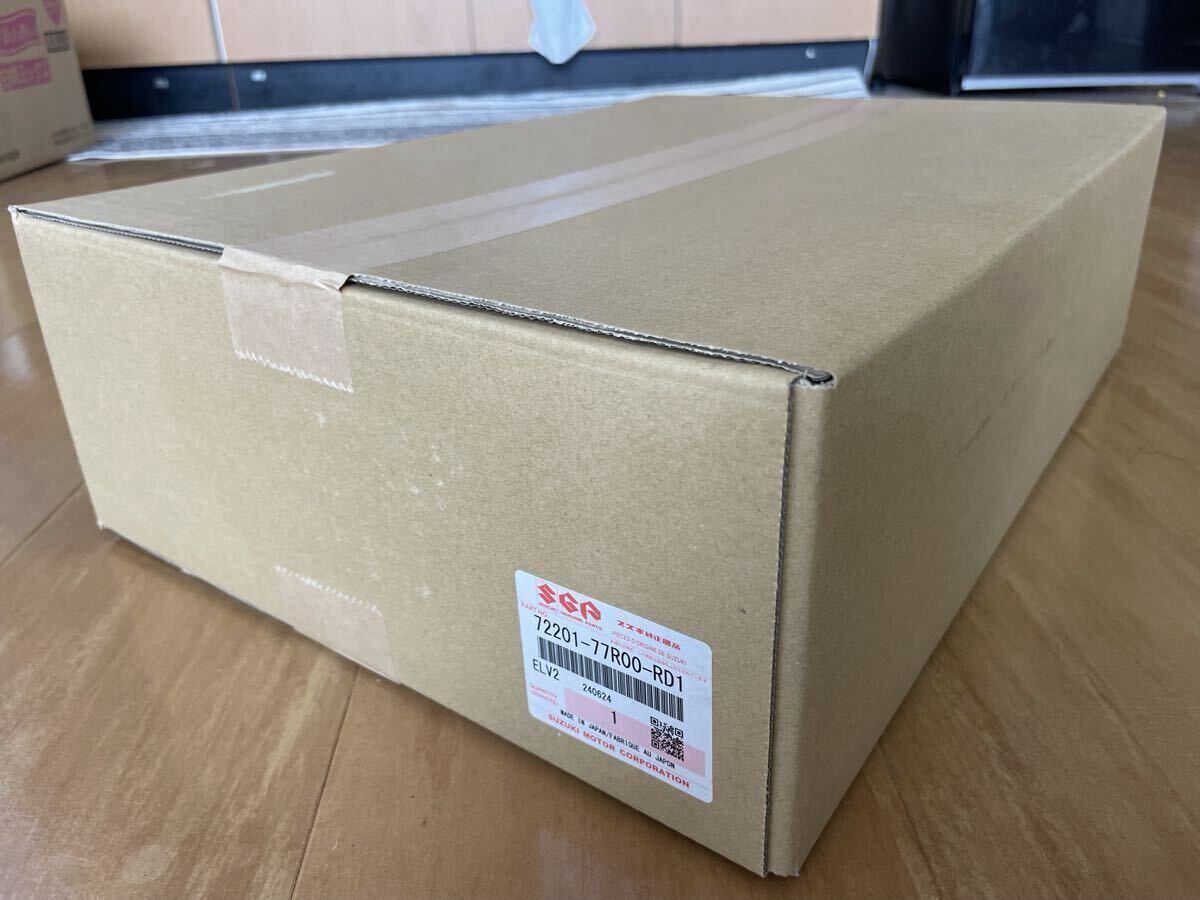 【新品未開封】マッドフラップセット レッド ジムニー JB64W 前後セット スズキ純正オプション拍卖