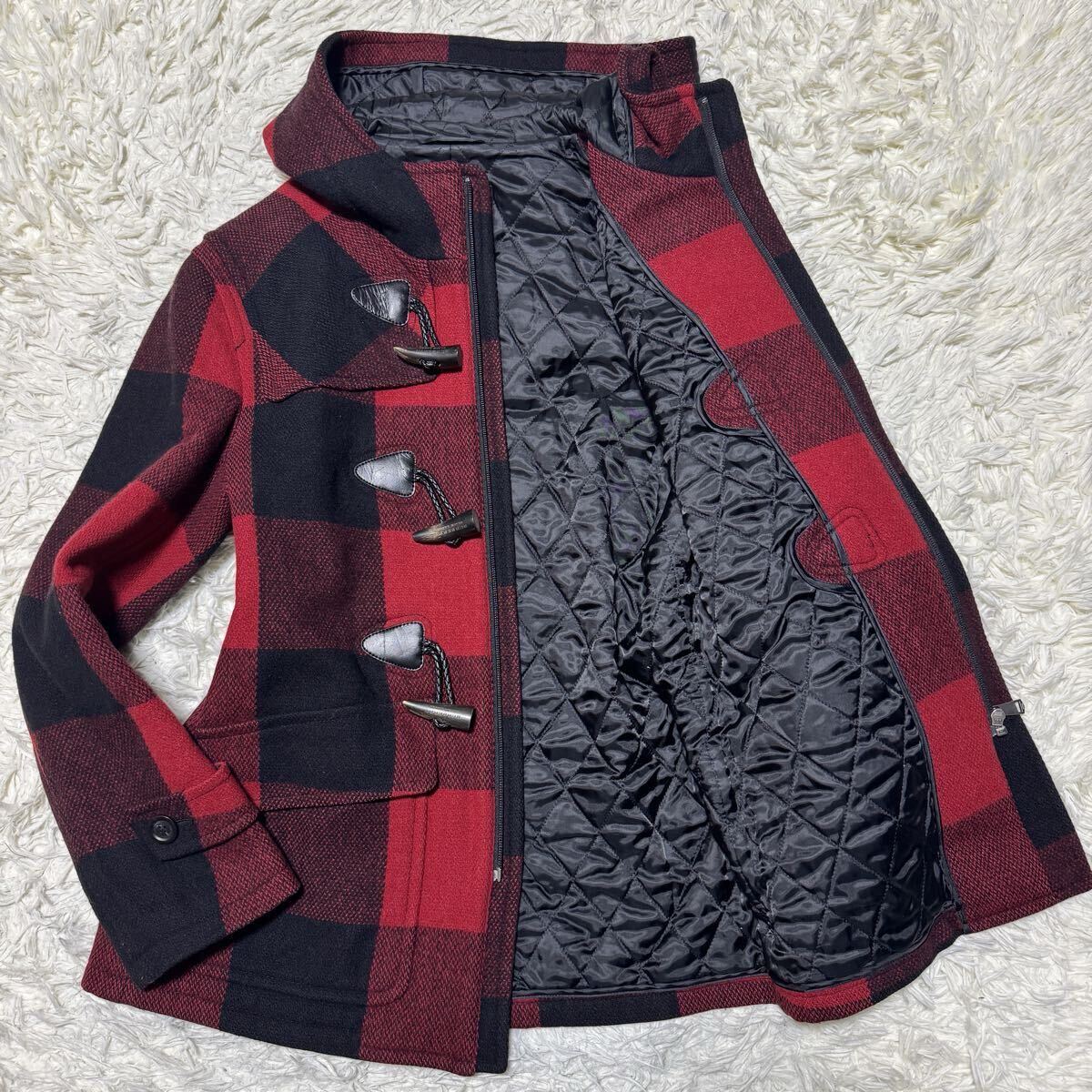 美品 Lサイズ レッド BURBERRY BLACK LABEL バーバリーブラックレーベル ダッフルコート チェック トグル キルティング メンズ 秋冬拍卖