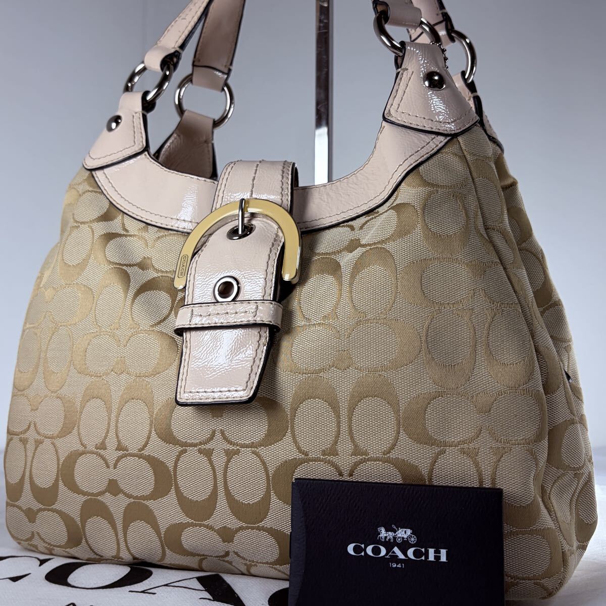 1円【 未使用級 】コーチ COACH トートバッグ ハンドバッグ シグネチャー レザー ビジネス 通勤 レディース拍卖