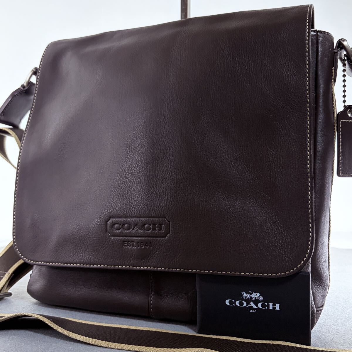 1円【 未使用級 】コーチ COACH ショルダーバッグ メッセンジャーバッグ レザー 本革 ビジネス クロスボディ ブラウン系 メンズ拍卖