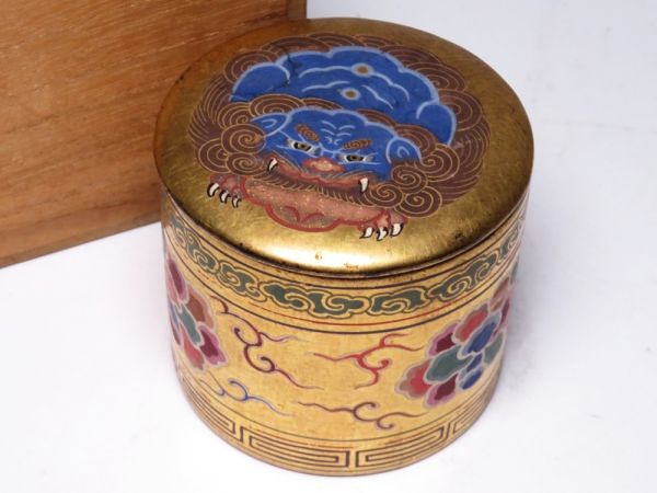 【12309】茶道具 唐獅子 色絵 茶器 香合(初品・買取品)拍卖