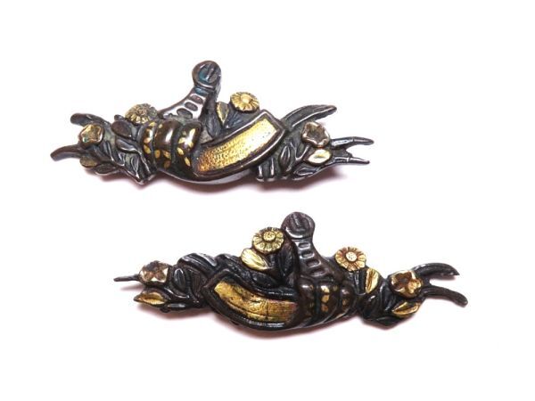 【12331】刀装具 江戸~明治 オリジナル 赤銅 あぶみ 鐙 彫金 目貫(初品・買取品)拍卖