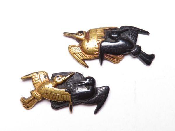 【12334】刀装具 江戸~明治 オリジナル 赤銅 鍍金 鳥 彫金 目貫(初品・買取品)拍卖