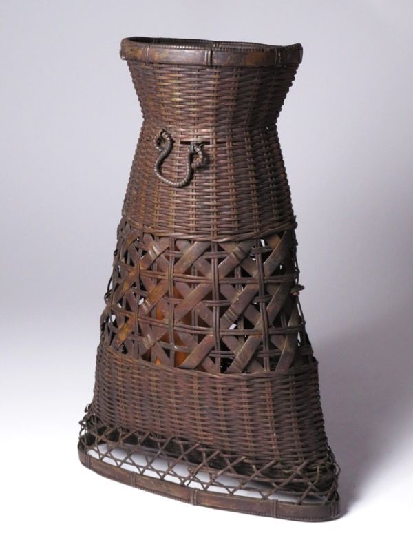 【12253】茶道具 銅製 銅網 壁掛け 花入れ(初品・買取品)拍卖