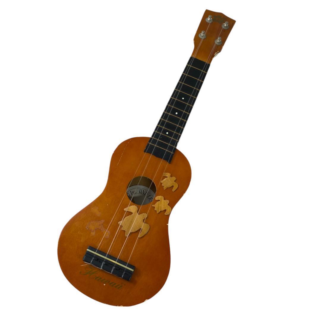 yx38 UNIVERSAL TRADING ウクレレ 本体拍卖