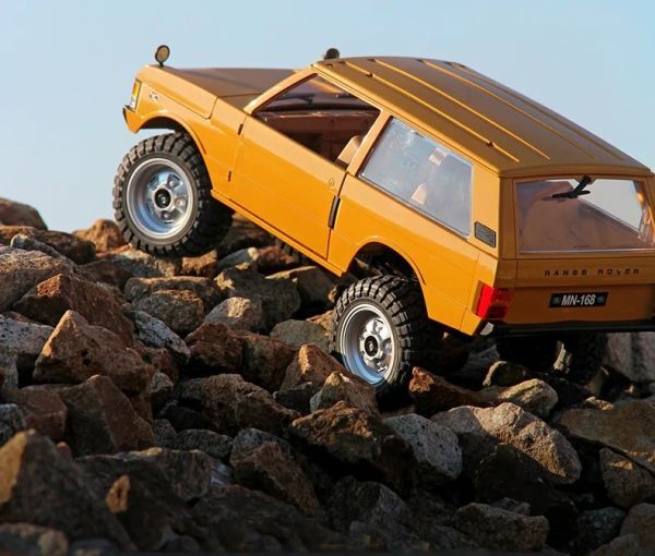 【1970 初代レンジローバー】MN MODEL MN-168 1/12 2.4GHz 4WD RTR RANGE ROVER 黄 ☆クロカン SUV クローラーラジコン ◎技適認証済み拍卖