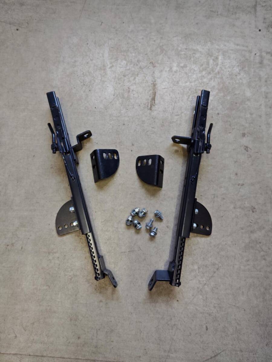 ♪ブリッド製シートレールAE86中古品サイド止め運転席レビントレノBRIDEハチロク拍卖