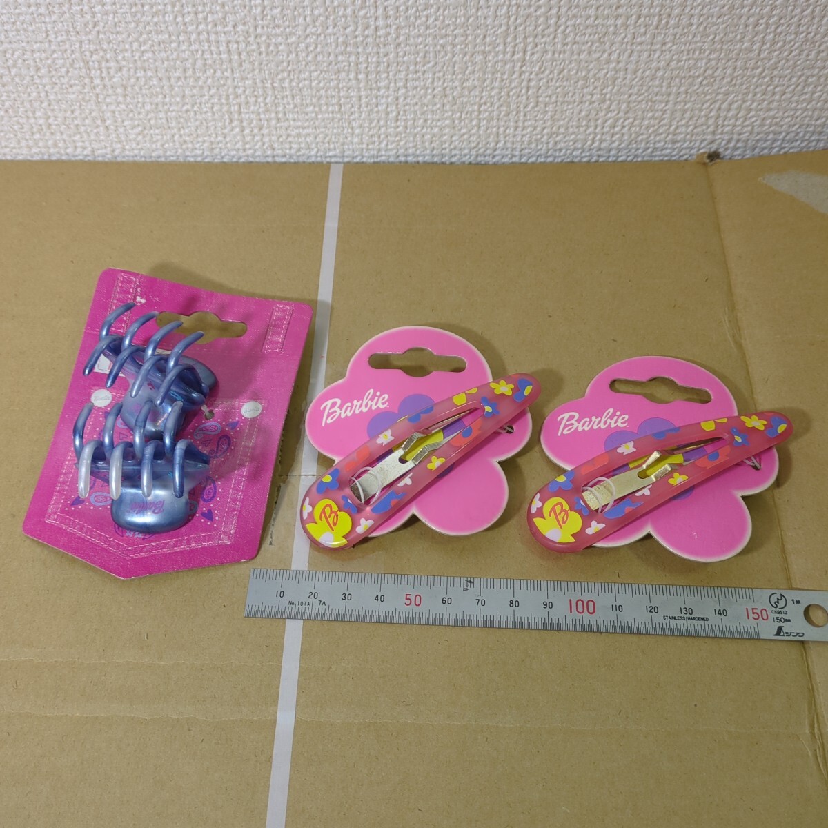 バービー Barbie ヘアアクセサリー ヘアクリップ 3点セット 中国製 未チェック 詳細不明 ジャンク扱い mattel拍卖