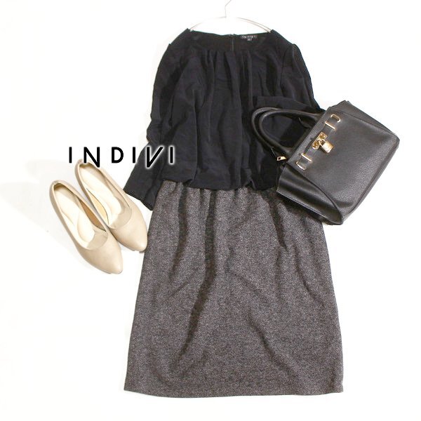 美品 INDIVI インディヴィ 上品綺麗め とろみ切り替え ライトツイード ワンピース 36号 S 秋 合服 25D10拍卖