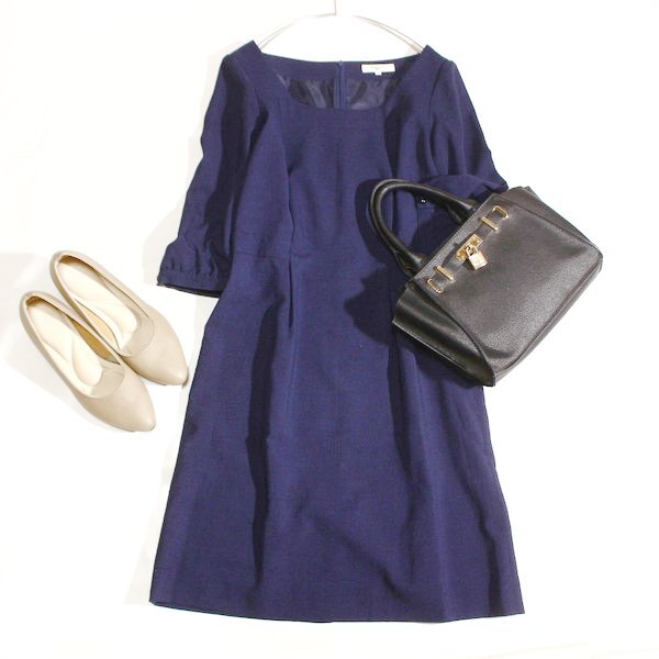 美品 NATURAL BEAUTY BASIC ナチュラルビューティーベーシック 薄めスーツ生地 ワンピース S 春 秋 25A11拍卖