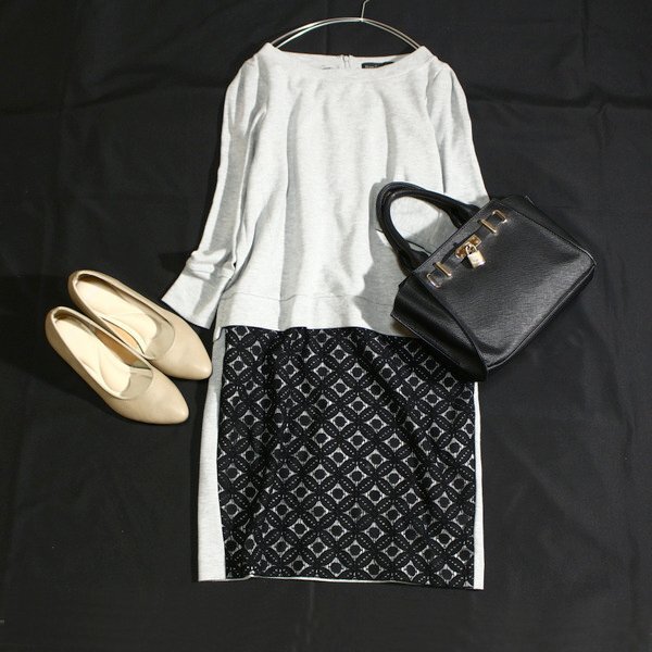 美品 ユナイテッドアローズ GREEN LABEL RELAXING 大人可愛い レース重ね スウェット生地 ワンピース F 春 秋 25C11拍卖