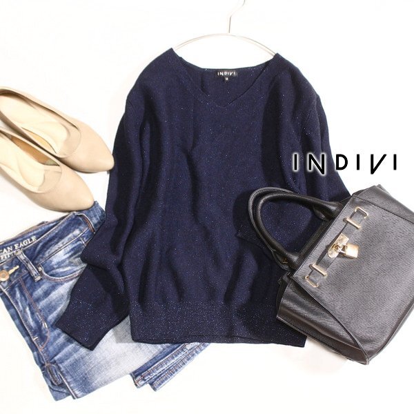 美品 INDIVI インディヴィ 上品綺麗め ウール混紡 ほんのりラメ ニット セーター 38号 M 秋 冬 25D09拍卖