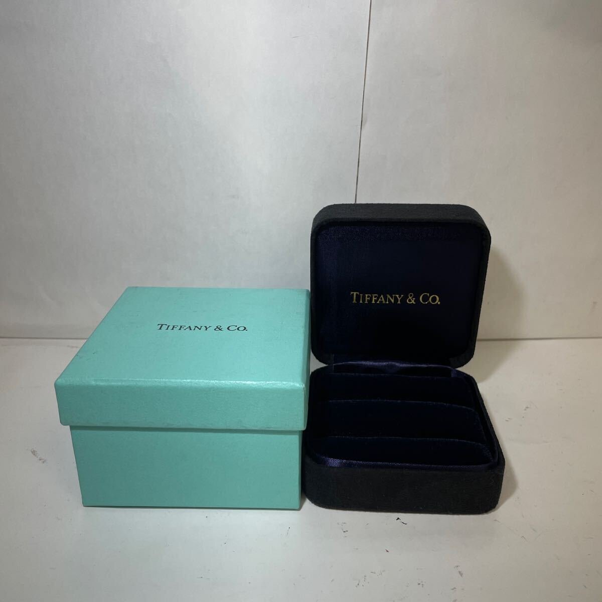 TIFFANY ティファニー ペアリングケース 結婚指輪ケース アクセサリーケース 指輪用 リング用 空箱 BOX 【中古】拍卖