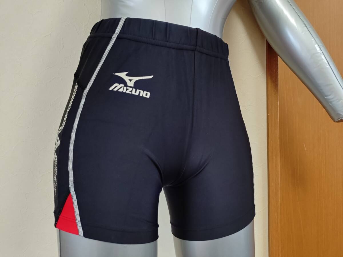ミズノ MCライン 陸上競技 ショートタイツ 黒/赤 サイズM拍卖